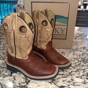 Kids cowboy boots